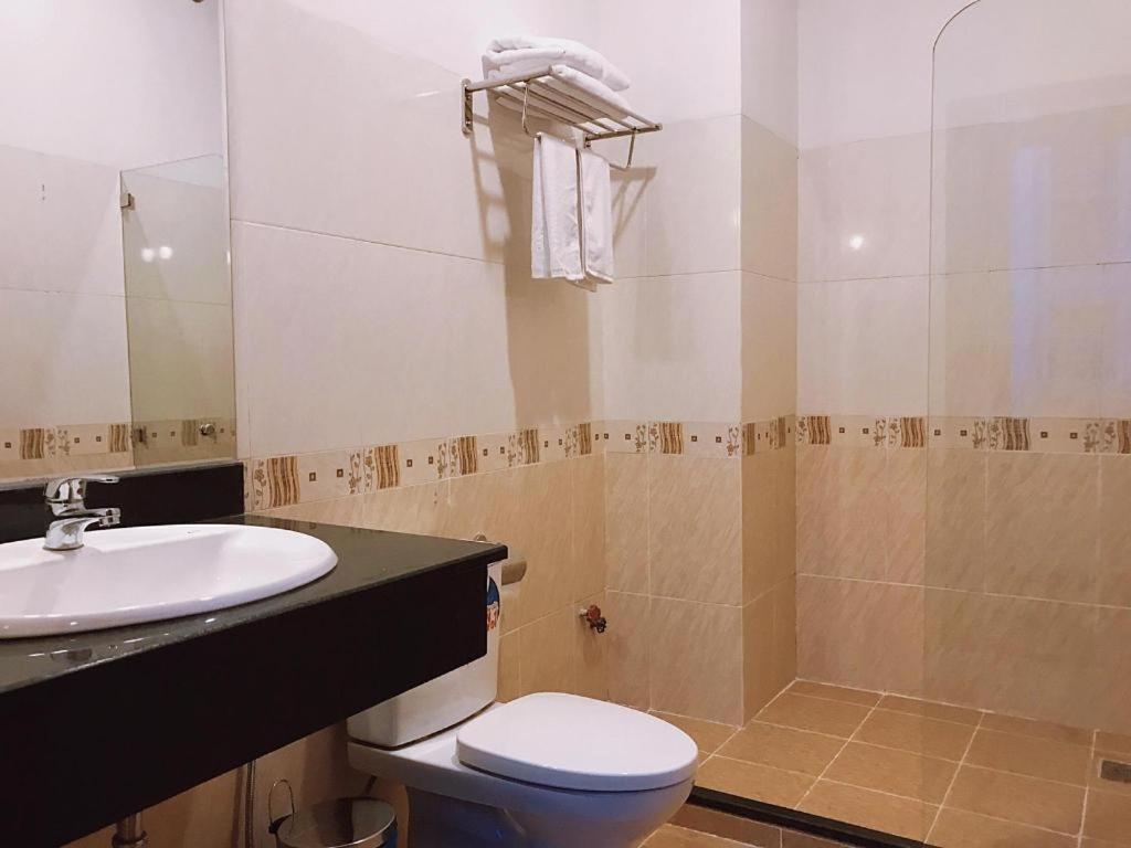 Lucky Star Hotel Buôn Ma Thuột Dış mekan fotoğraf